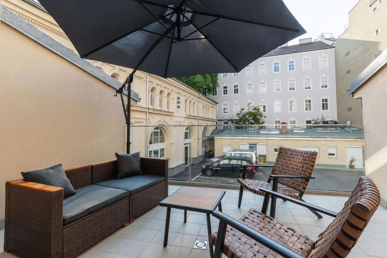 Open Space With Free Parking - Leopoldstadt Wenen Buitenkant foto